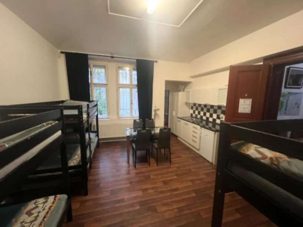 Apartment Moon Praag Hostel
