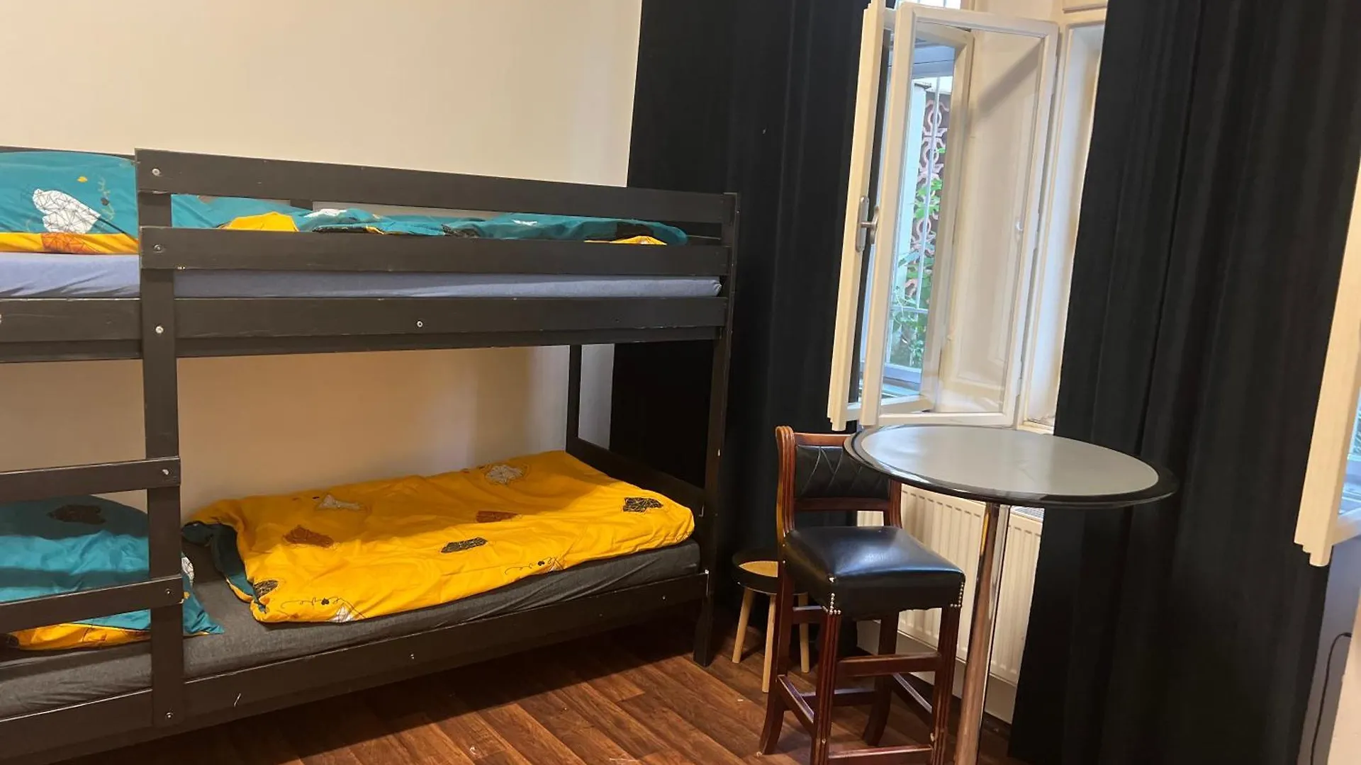 Hostel Apartment Moon Praha